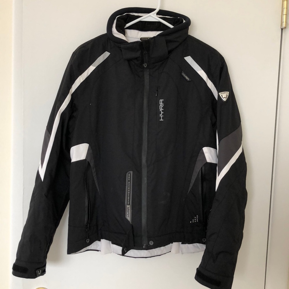Ski jacket